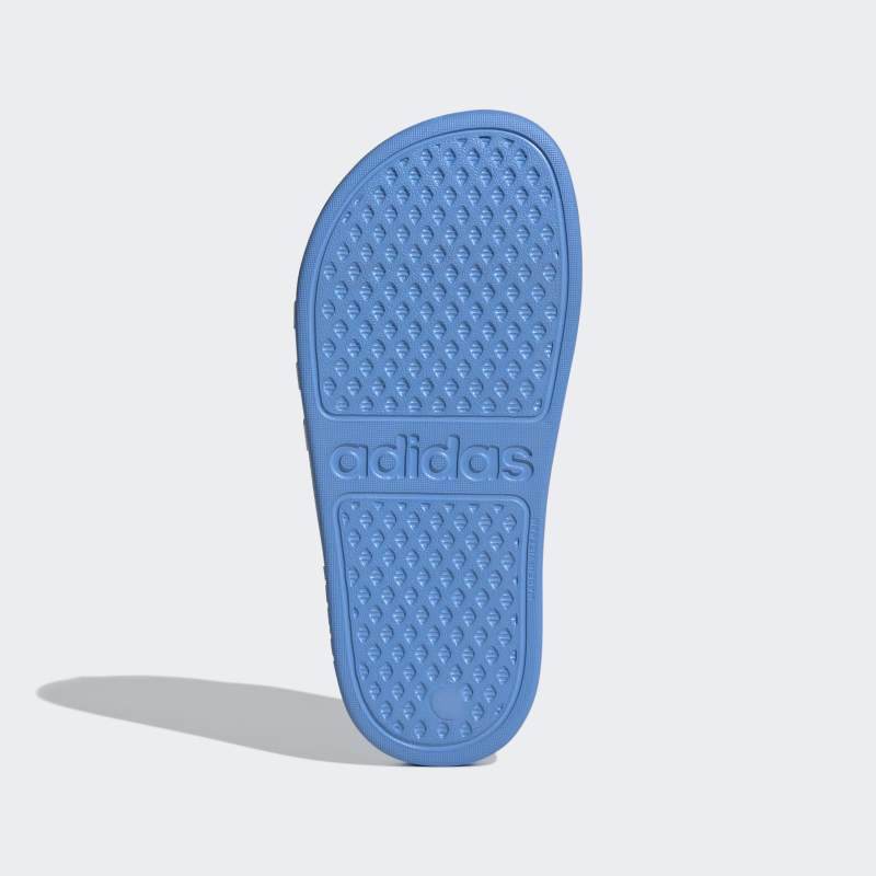 ID2621_4_FOOTWEAR_Photography_Bottom View_grey