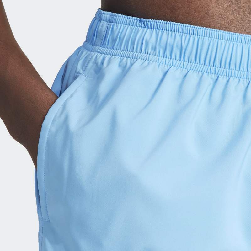 IR6220_7_APPAREL_On Model_Detail View 2_grey