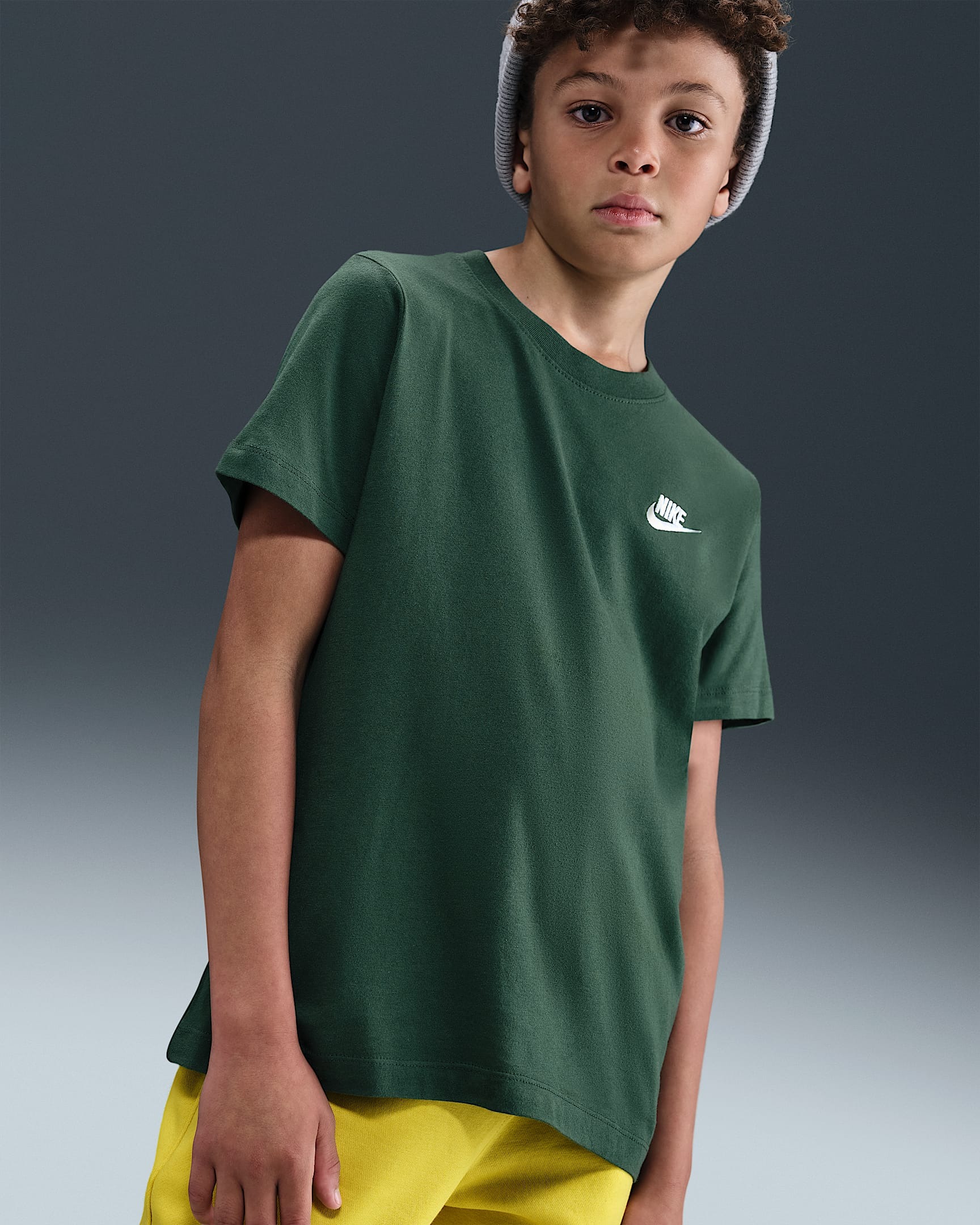 K NSW TEE EMB FUTURA LBR