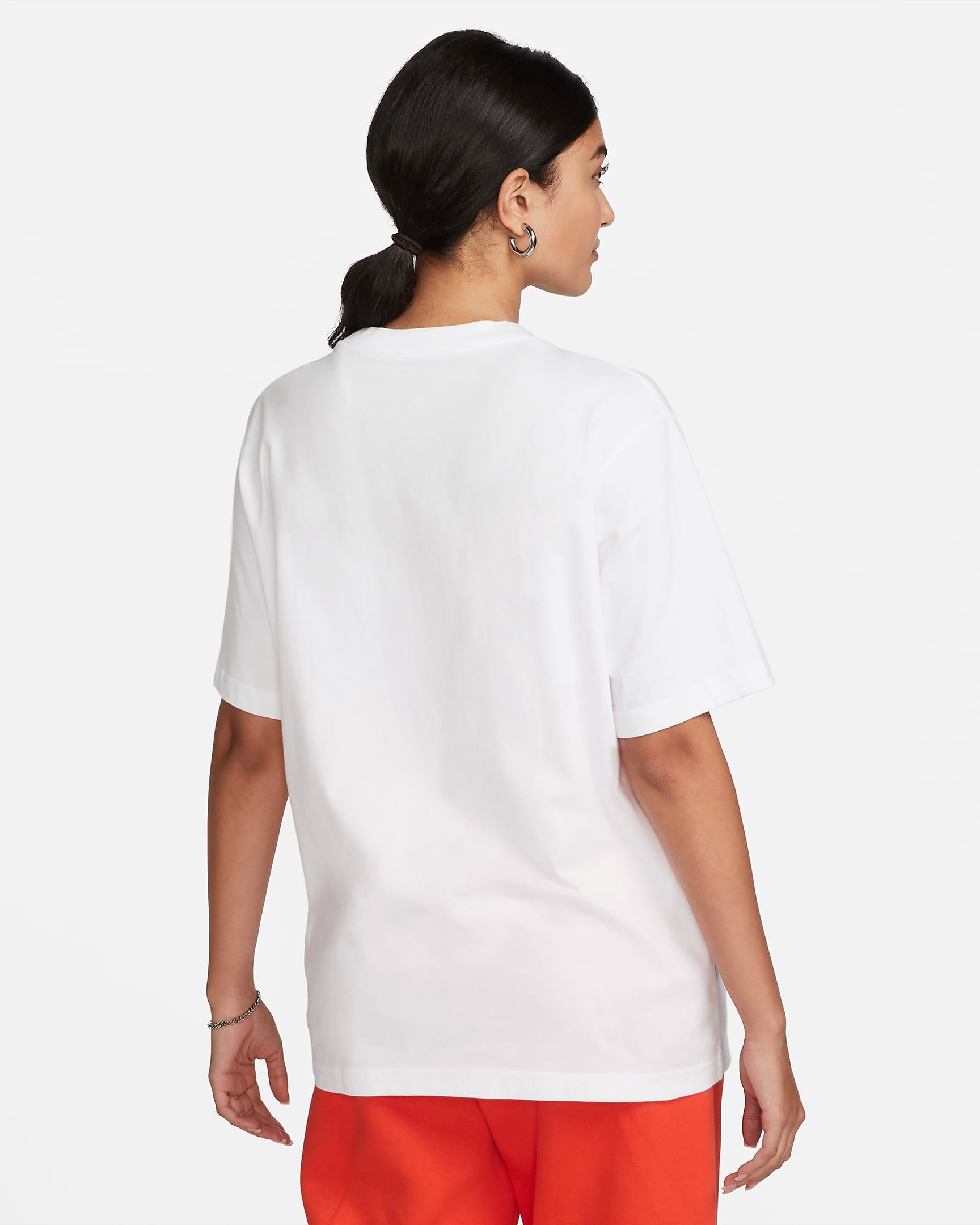 W NSW TEE ESSNTL LBR moteriskos maikes