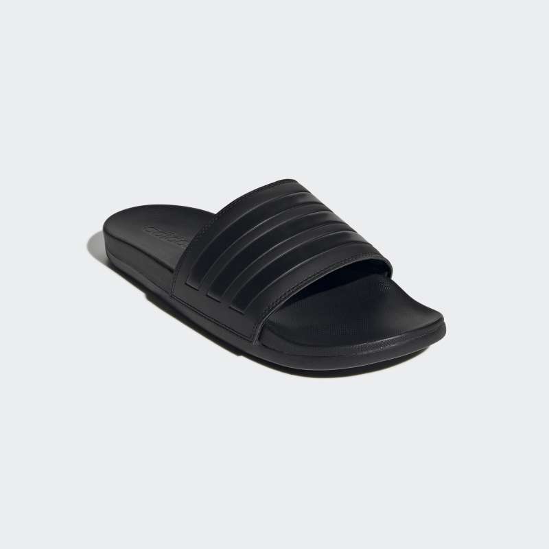 GZ5896_6_FOOTWEAR_Photography_Front Lateral Top View_grey