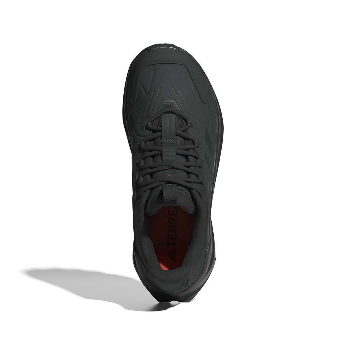 ID0886_3_FOOTWEAR_Photography_Top Portrait View_white
