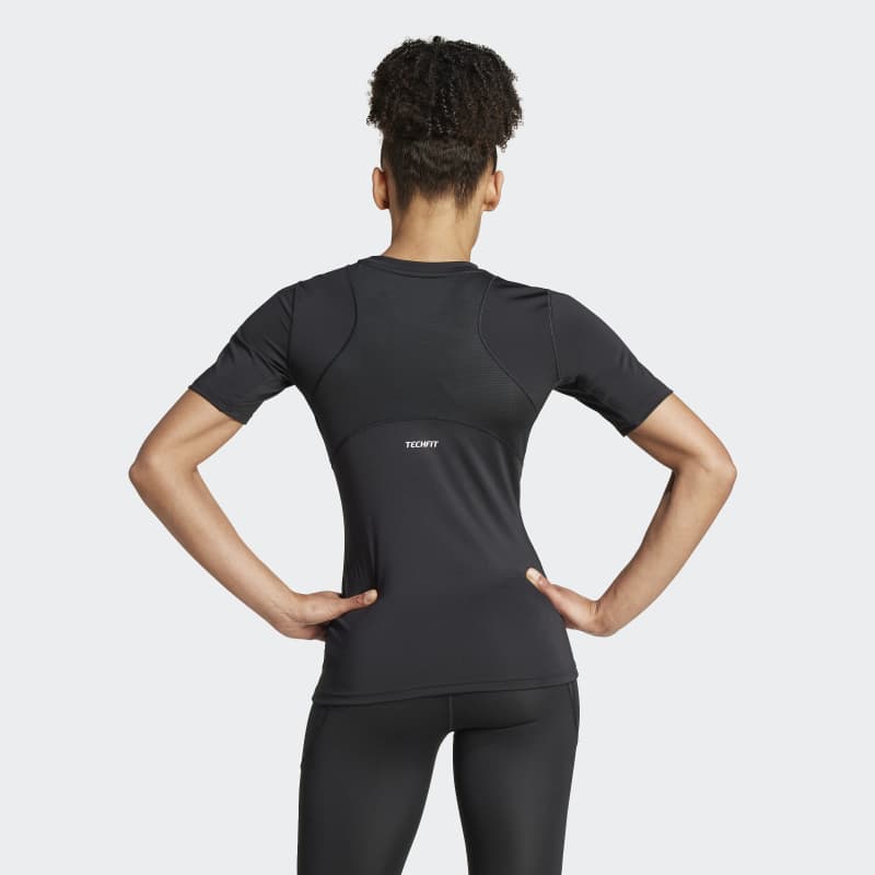IK7920_5_APPAREL_On Model_Back View_grey