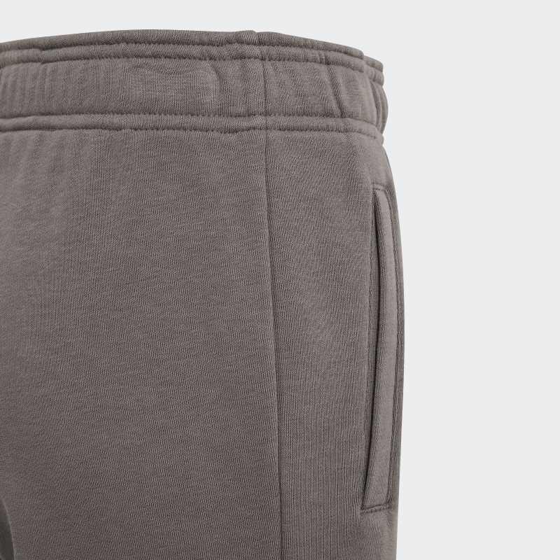 IS2597_4_APPAREL_Photography_Detail View 1_grey
