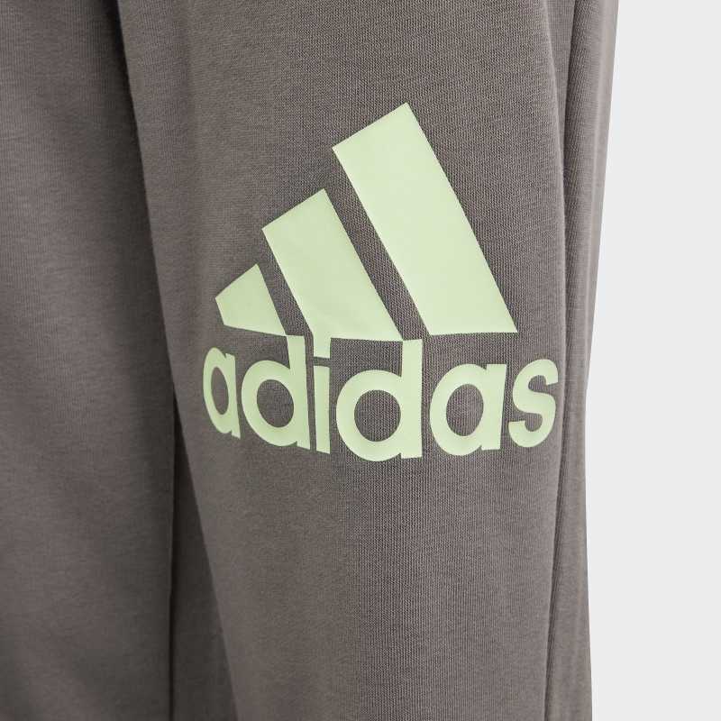 IS2597_5_APPAREL_Photography_Detail View 2_grey