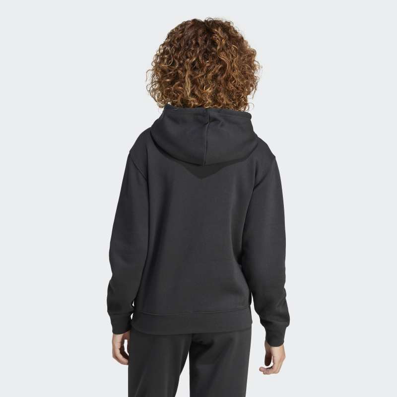 IW0220_5_APPAREL_On Model_Back View_grey