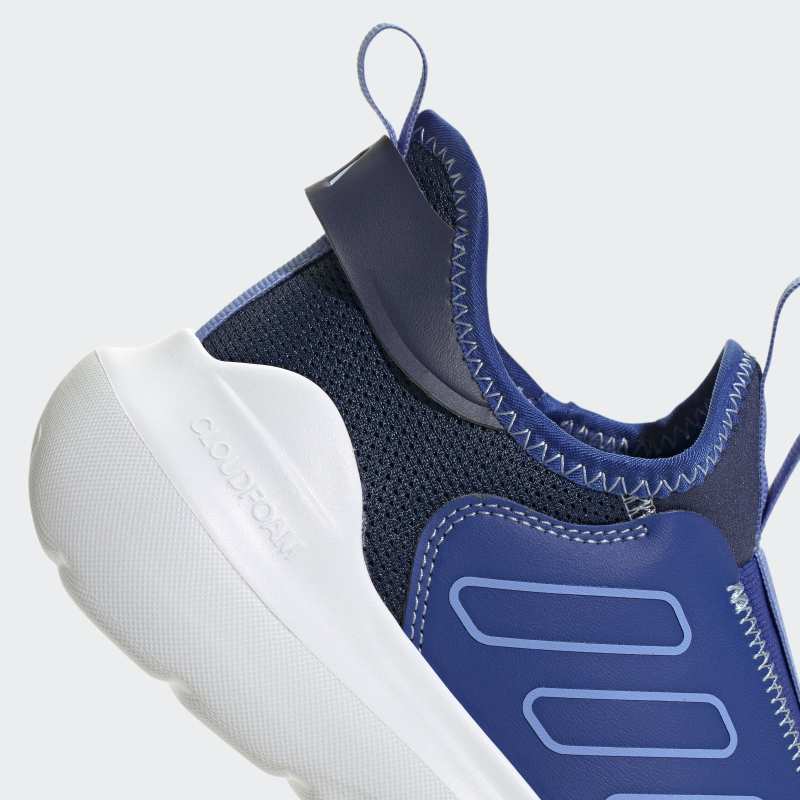 JR6087_9_FOOTWEAR_Photography_Detail View 2_grey