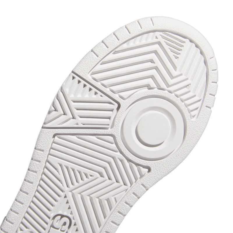 GW0401_9_FOOTWEAR_Photography_Detail View 2_white