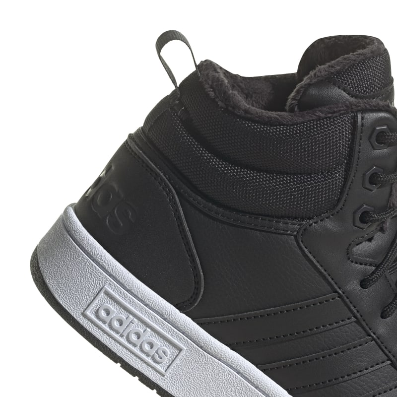 GZ6679_9_FOOTWEAR_Photography_Detail View 2_white