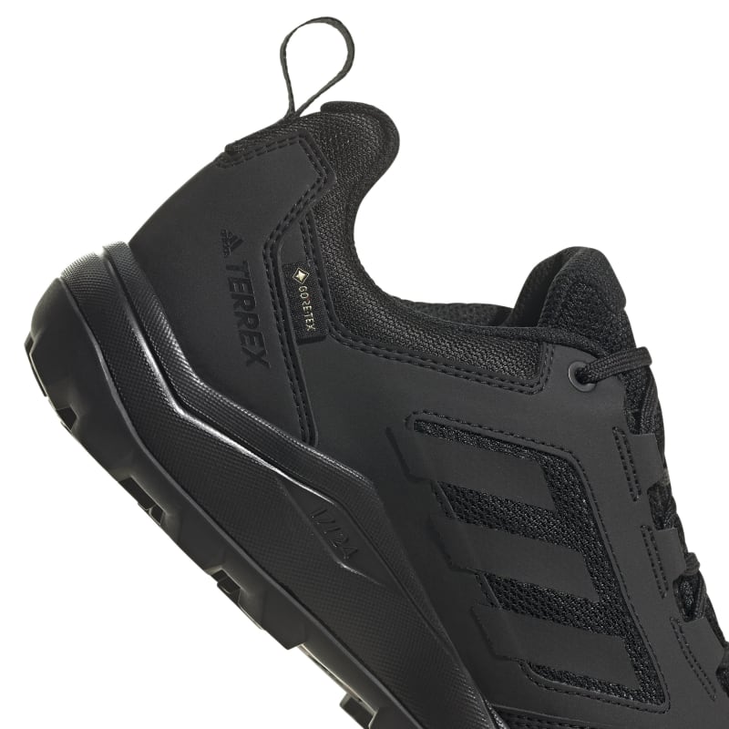 GZ8910_8_FOOTWEAR_Photography_Detail View 1_white