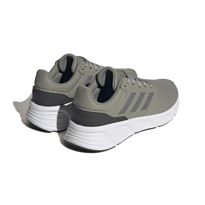 HP2418_7_FOOTWEAR_Photography_Back Lateral Top View_white