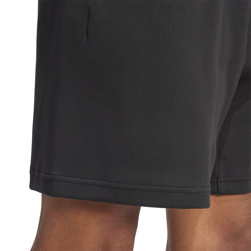 JD4956_6_APPAREL_On Model_Detail View 1_white