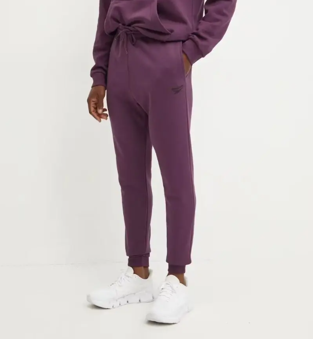 reebok-fleece-joggers-2-100206013