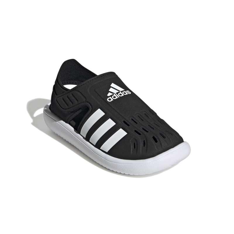 GW0384_6_FOOTWEAR_Photography_Front Lateral Top View_white