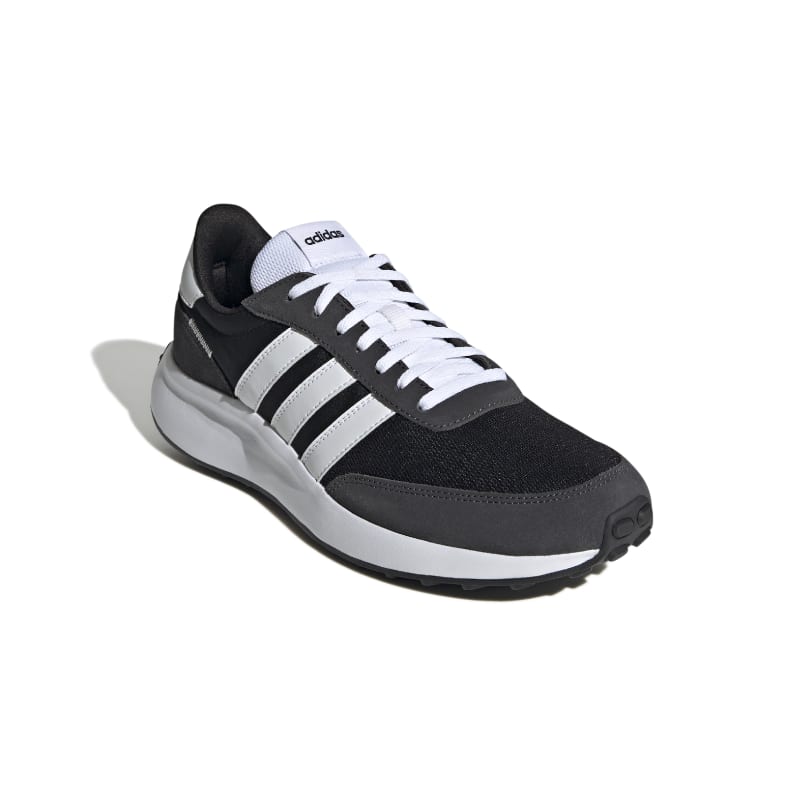 GX3090_6_FOOTWEAR_Photography_Front Lateral Top View_white