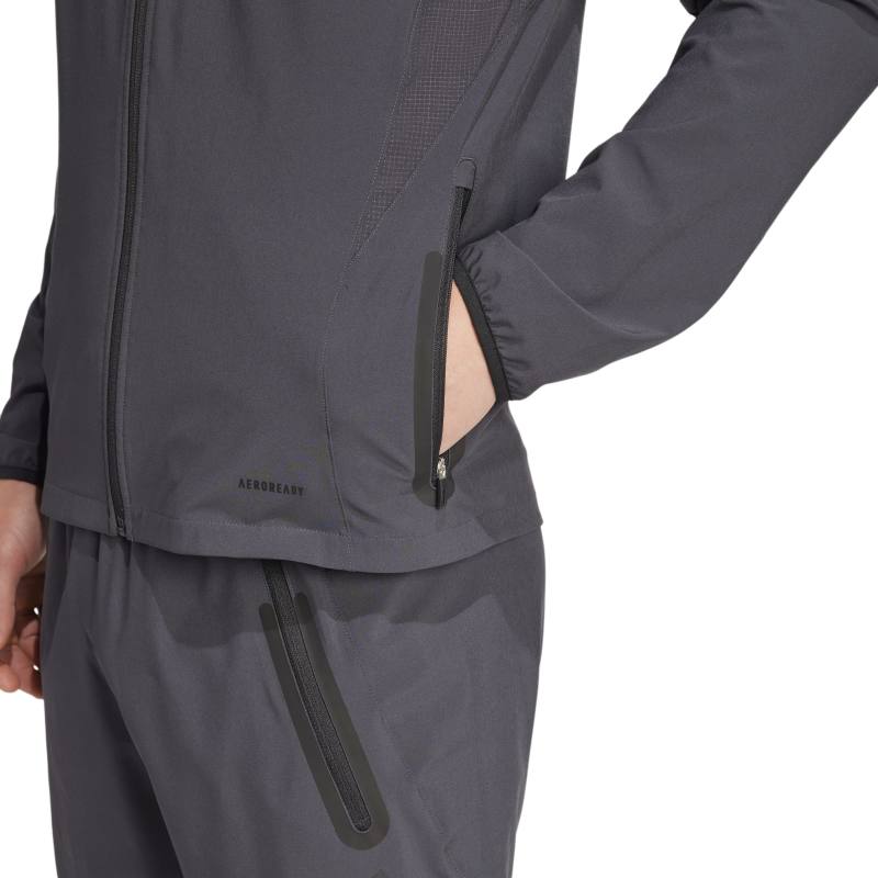 JY0484_6_APPAREL_On Model_Detail View 1_white