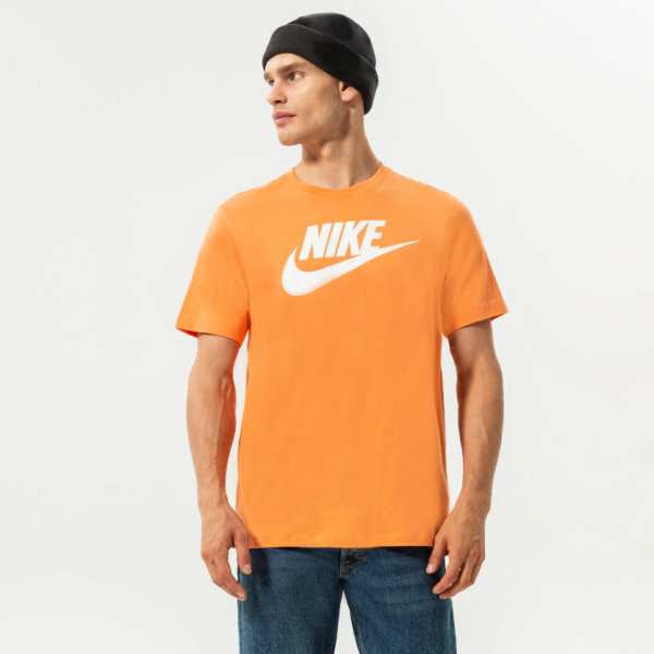 Nike Sportswear Men's T-Shirt AR5004-871