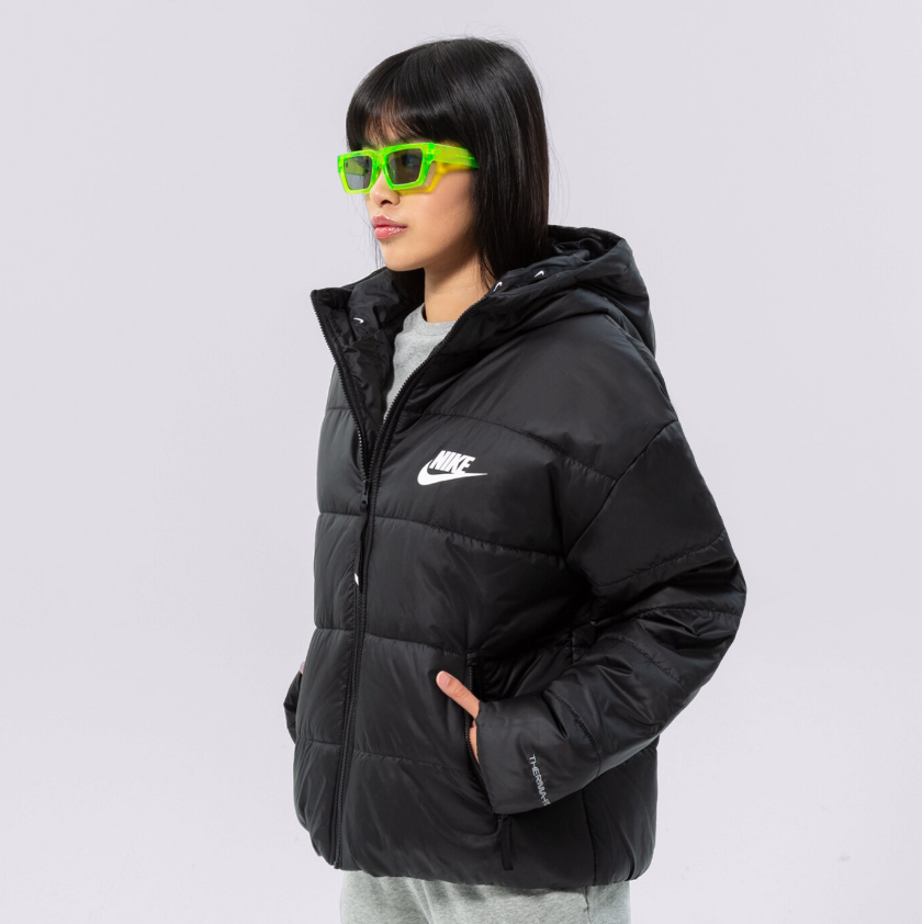 nike_striuke_dx1797-010