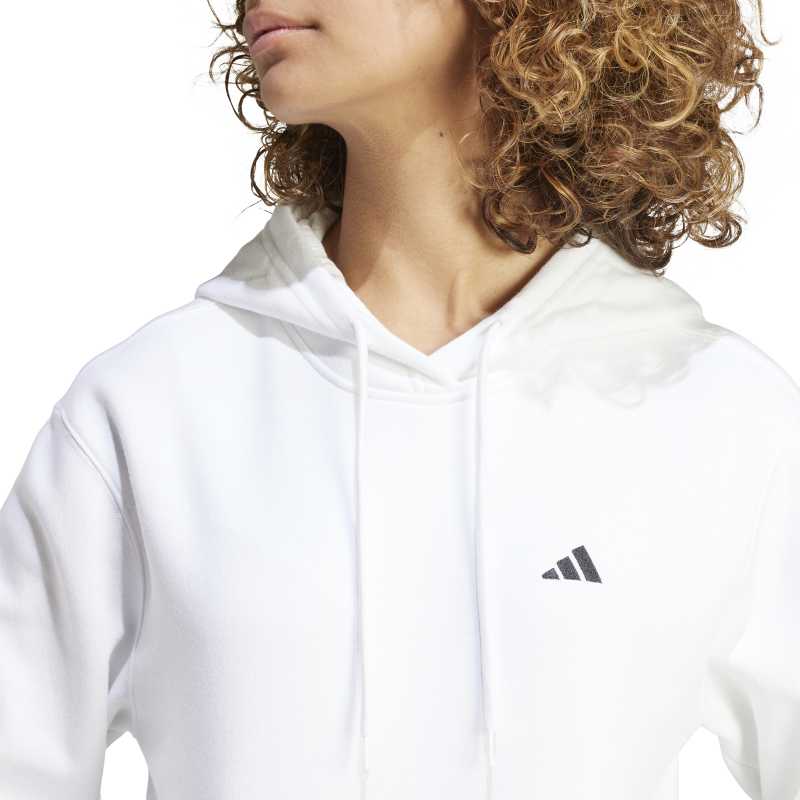 IW8183_8_APPAREL_On Model_Detail View 2_white
