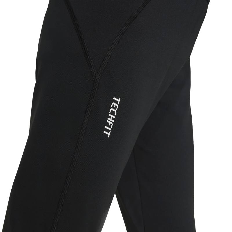 JF3756_7_APPAREL_On Model_Detail View 2_white