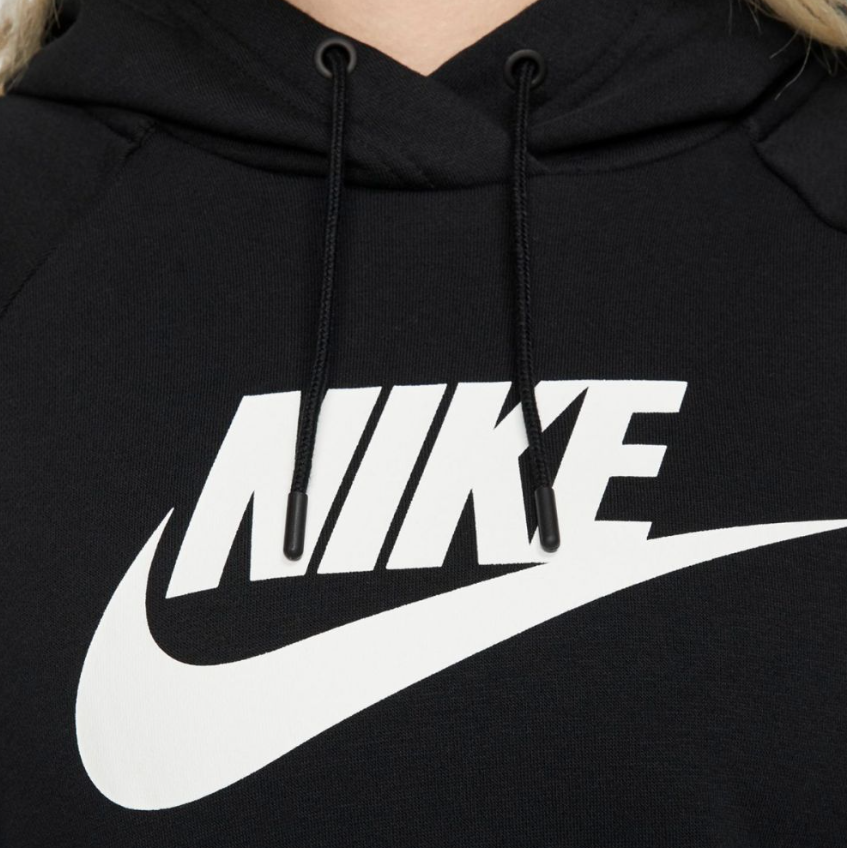 nike_dzemperis_3_bv4126-010