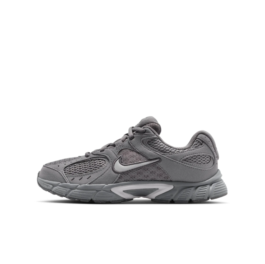 nike_batai_2_io1644-001