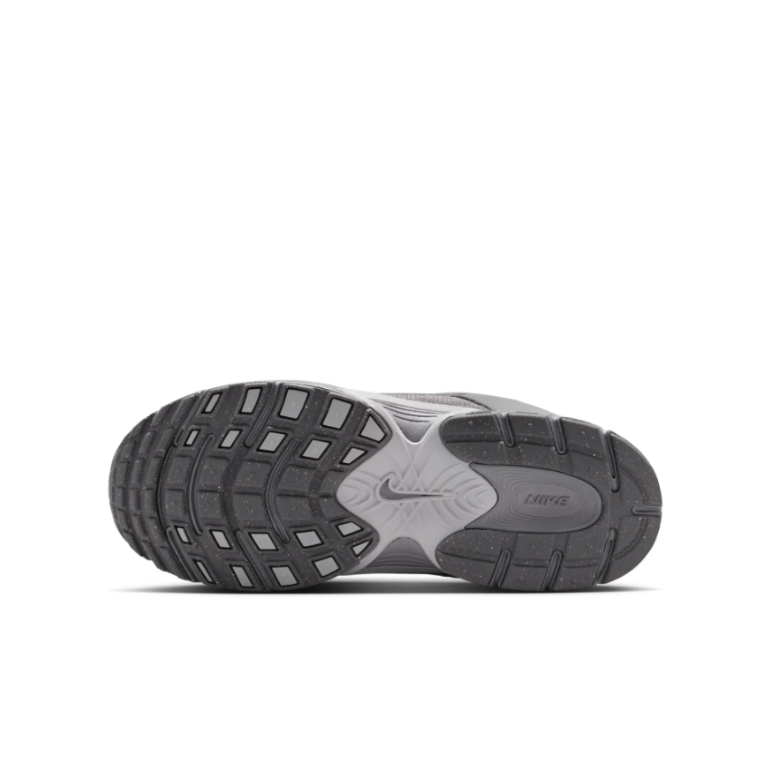 nike_batai_3_io1644-001