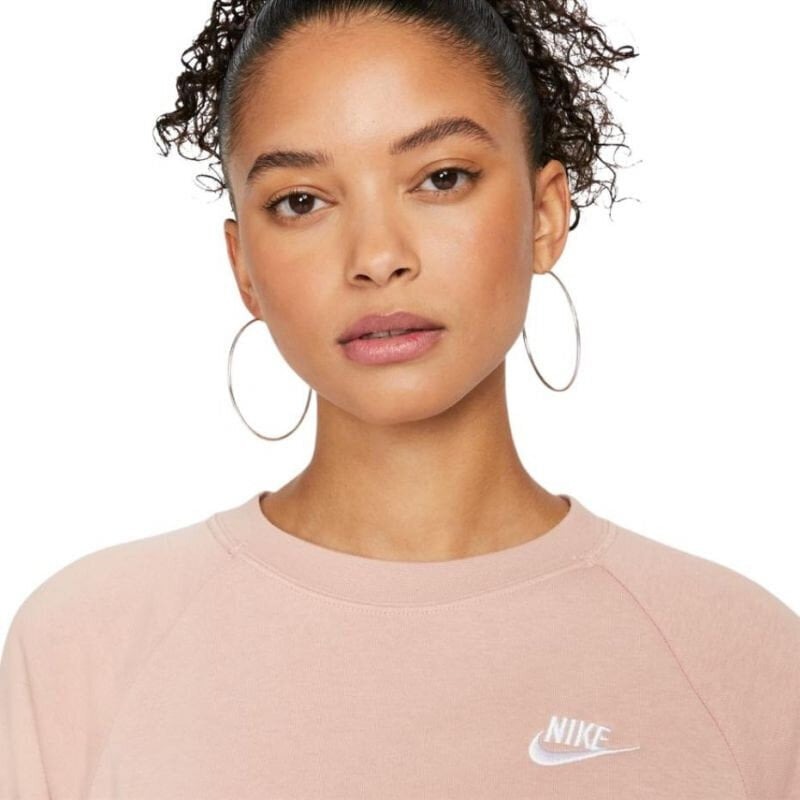 nike_dzemperis_3_BV4110-609