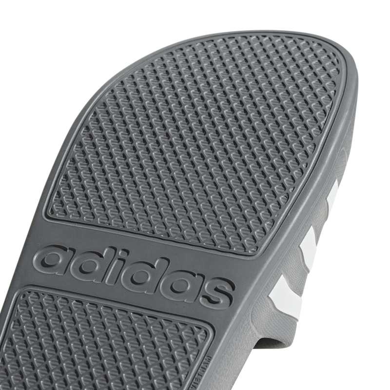 F35538_10_FOOTWEAR_Photography_Detail View 3_white