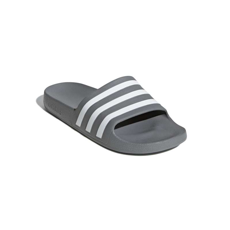 F35538_6_FOOTWEAR_Photography_Front Lateral Top View_white