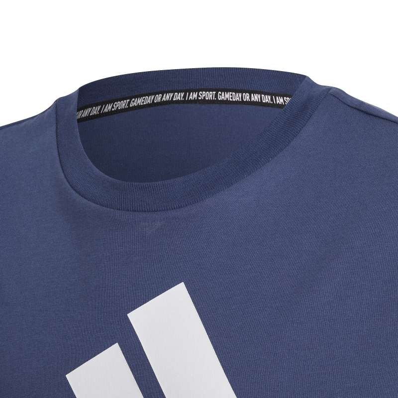 FM6452_6_APPAREL_Photography_Detail View 3_white