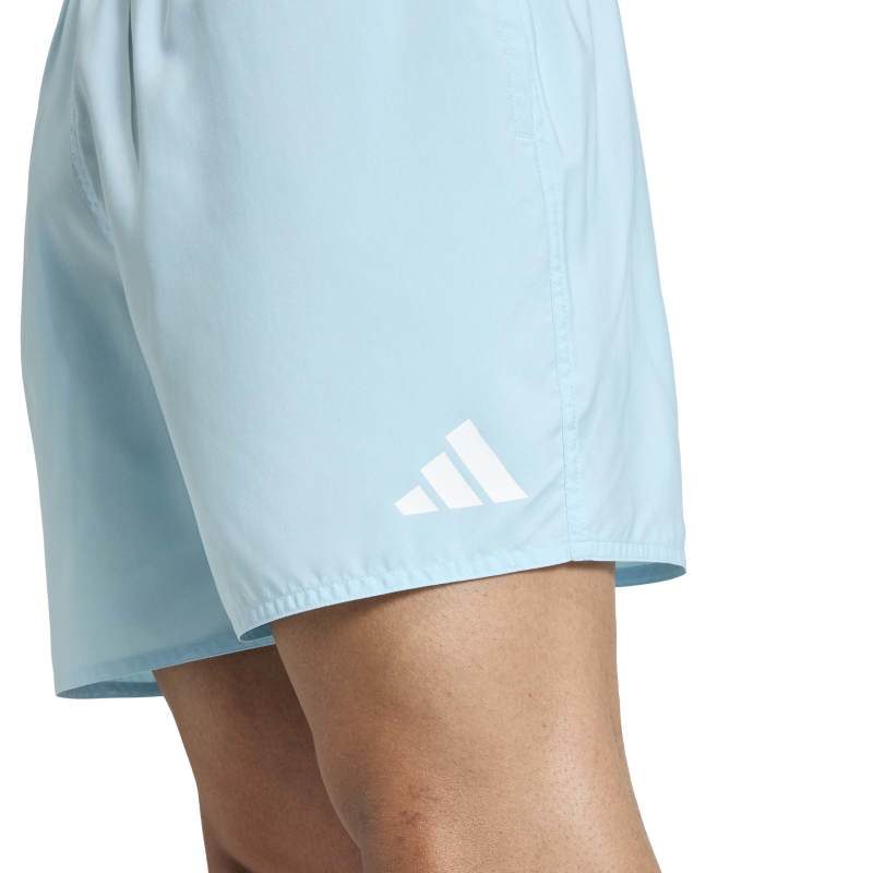 KA4921_5_APPAREL_On Model_Detail View 1_white