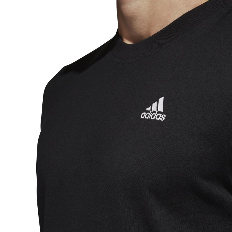 S98742_10_APPAREL_On Model_Detail View 3_white