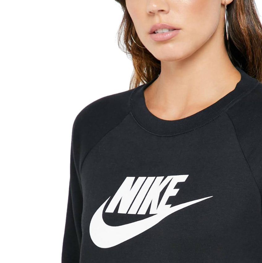 nike_dzemperis_3_bv4112-010