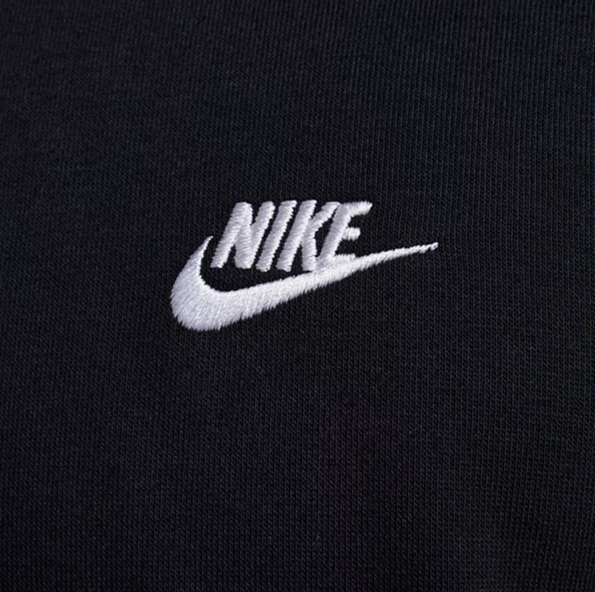 nike_dzemperis_4_fn3866-010