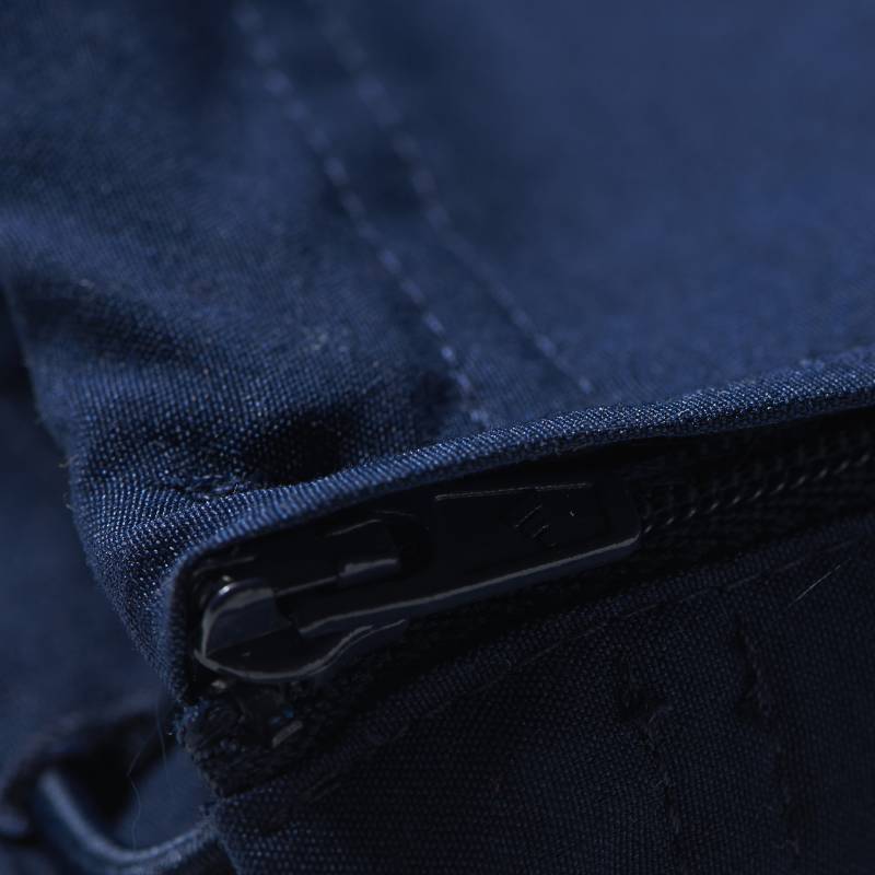 AA0044_4_APPAREL_Photography_Detail View 1_white