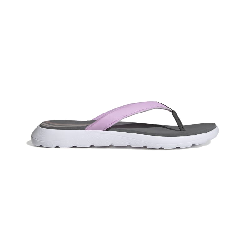 FY8658_adidas_slepetes