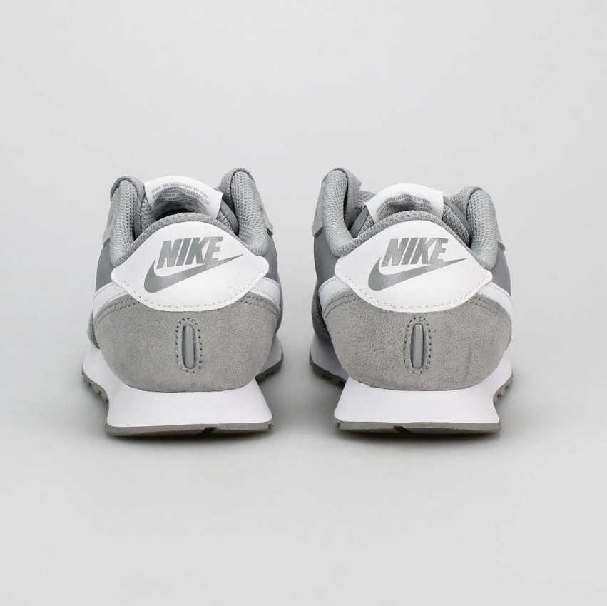 nike_batai_4_CN8558-001