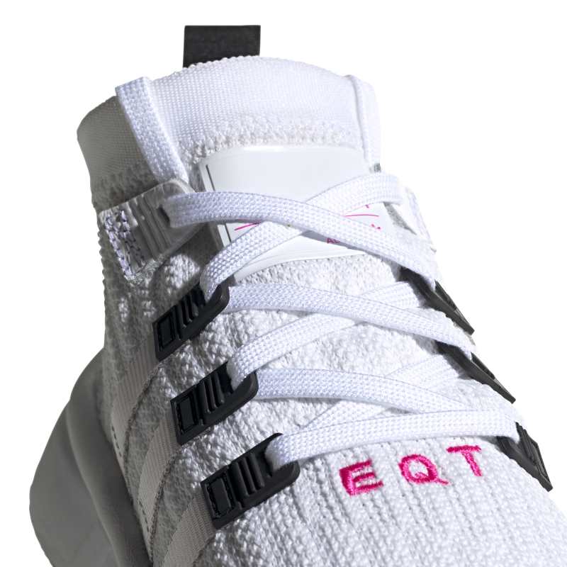 BD7502_8_FOOTWEAR_Photography_Detail View 1_white