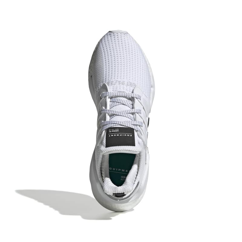 BD7792_3_FOOTWEAR_Photography_Top Portrait View_white