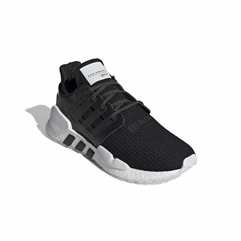 BD7793_6_FOOTWEAR_Photography_Front Lateral Top View_white