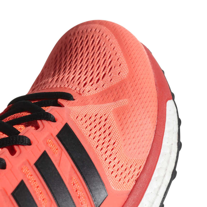 CG4029_10_FOOTWEAR_Photography_Detail View 3_white