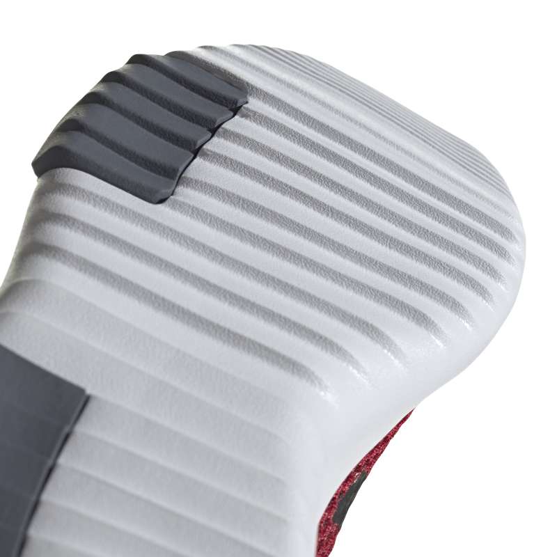 EE6954_10_FOOTWEAR_Photography_Detail View 3_white