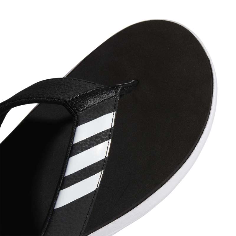EG2069_9_FOOTWEAR_Photography_Detail View 2_white