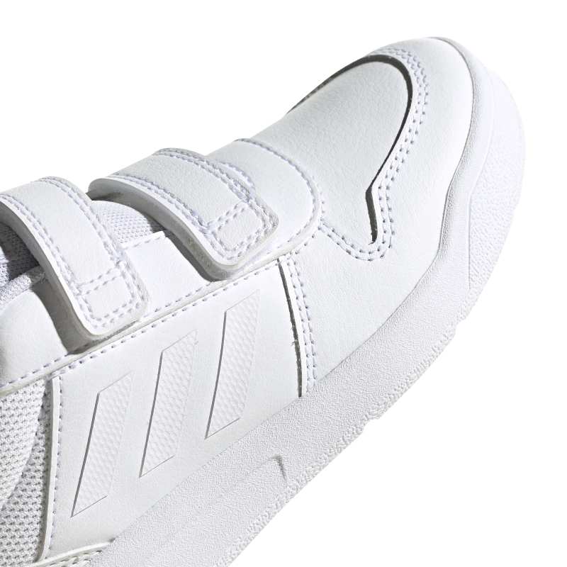 EG4089_9_FOOTWEAR_Photography_Detail View 2_white