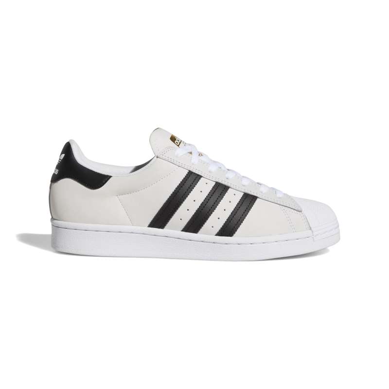 FV0322_adidas_batai