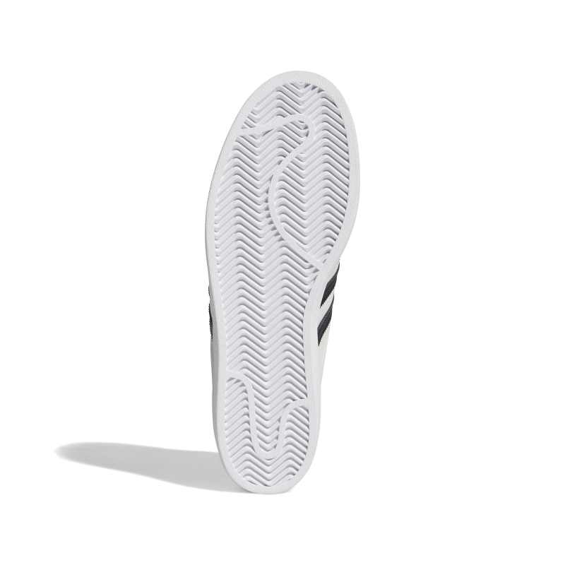 FV0322_4_FOOTWEAR_Photography_Bottom View_white