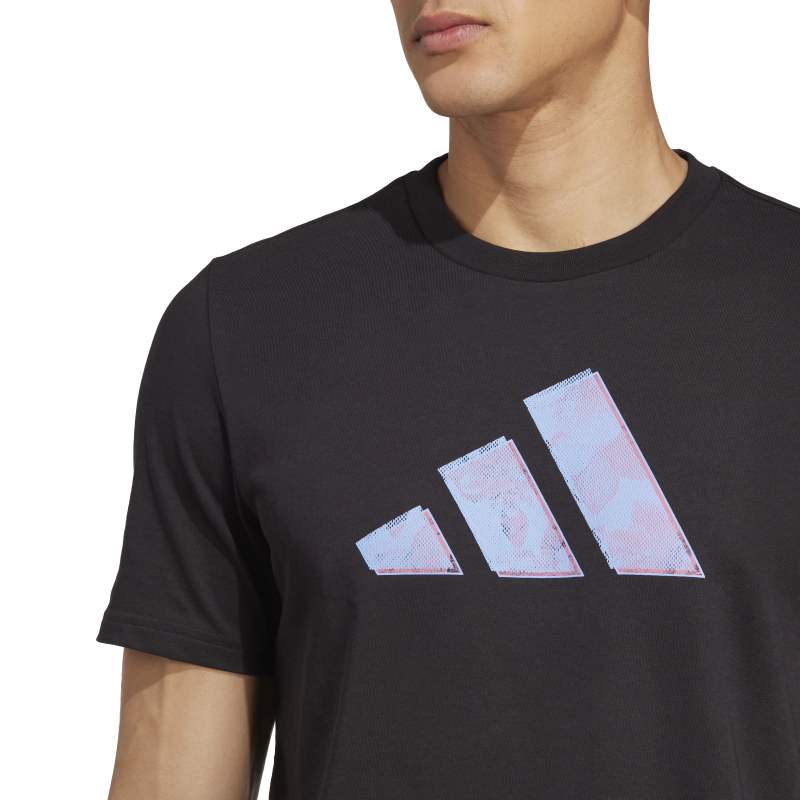 HT5220_7_APPAREL_On Model_Detail View 1_white