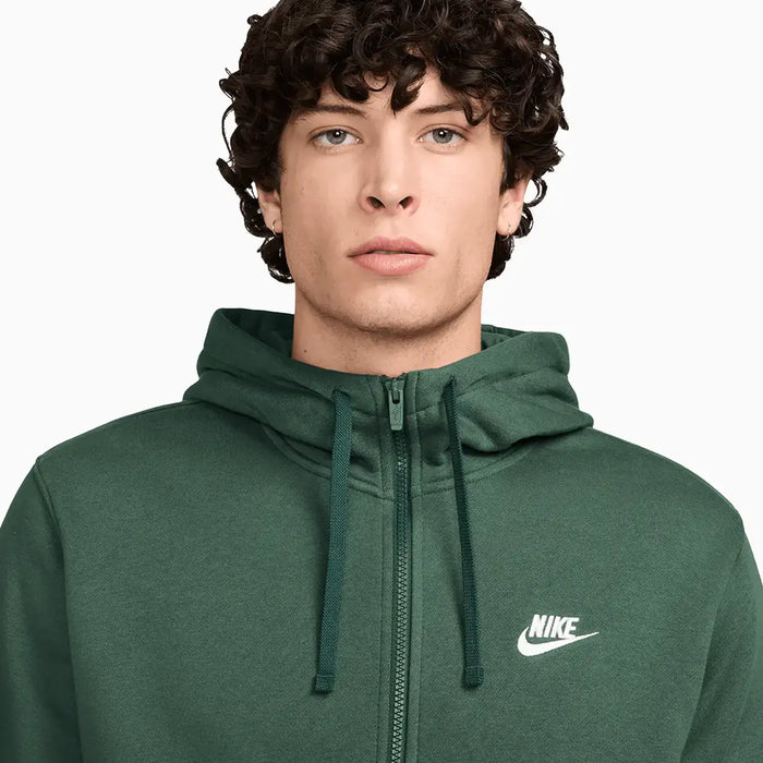 nike_dzemperis_3_bv2645-323